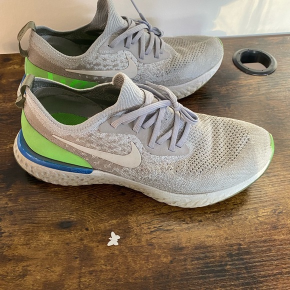 User Nike Running Shoes - Picture 2 of 5